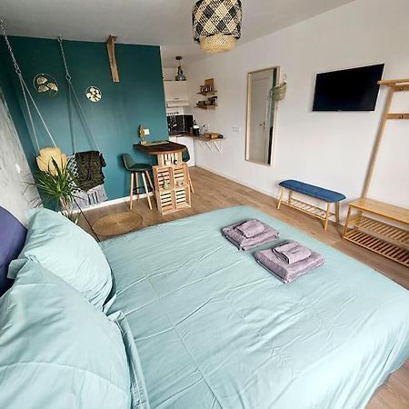 Apartament 104 Douce Provence Au Calme Face A La Piscine Éguilles Zewnętrze zdjęcie