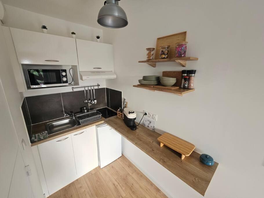 Apartament 104 Douce Provence Au Calme Face A La Piscine Éguilles Zewnętrze zdjęcie
