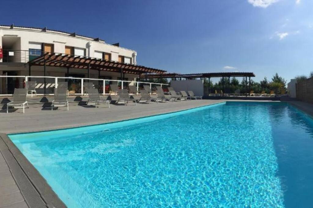 Apartament 104 Douce Provence Au Calme Face A La Piscine Éguilles Zewnętrze zdjęcie